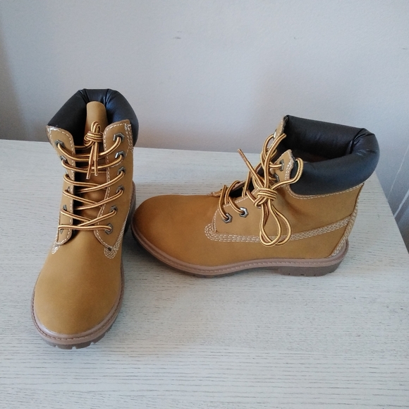 NWOT ESPRIT BOOTS - Picture 3 of 7